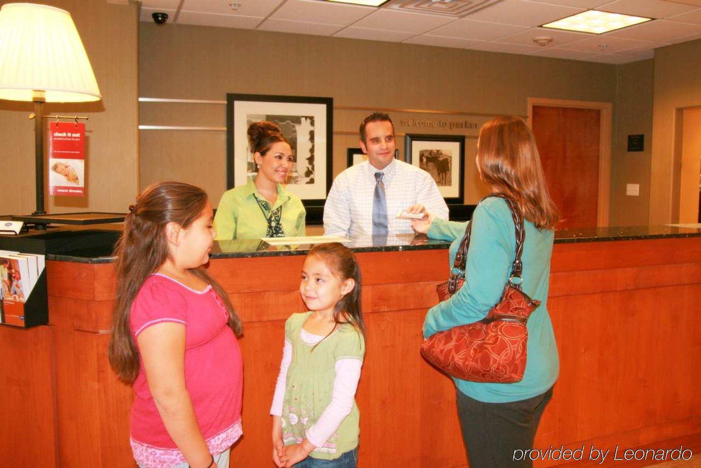 Hampton Inn & Suites Parker Dalaman gambar